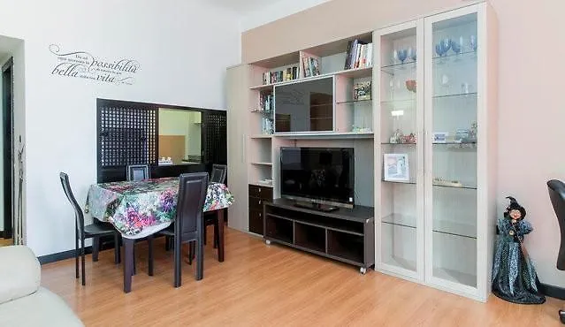 Hôtel Casa Di Charlie Chaplin à Milan Appartement