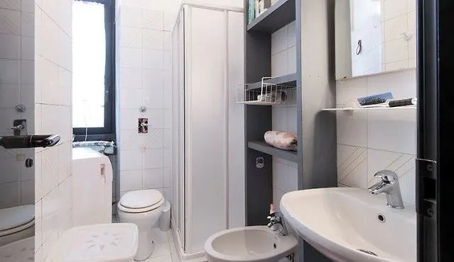 Casa Di Charlie Chaplin Hotel Milan Apartment