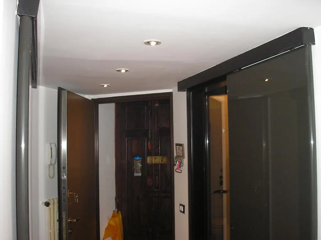 Casa Di Charlie Chaplin Hotel Milan