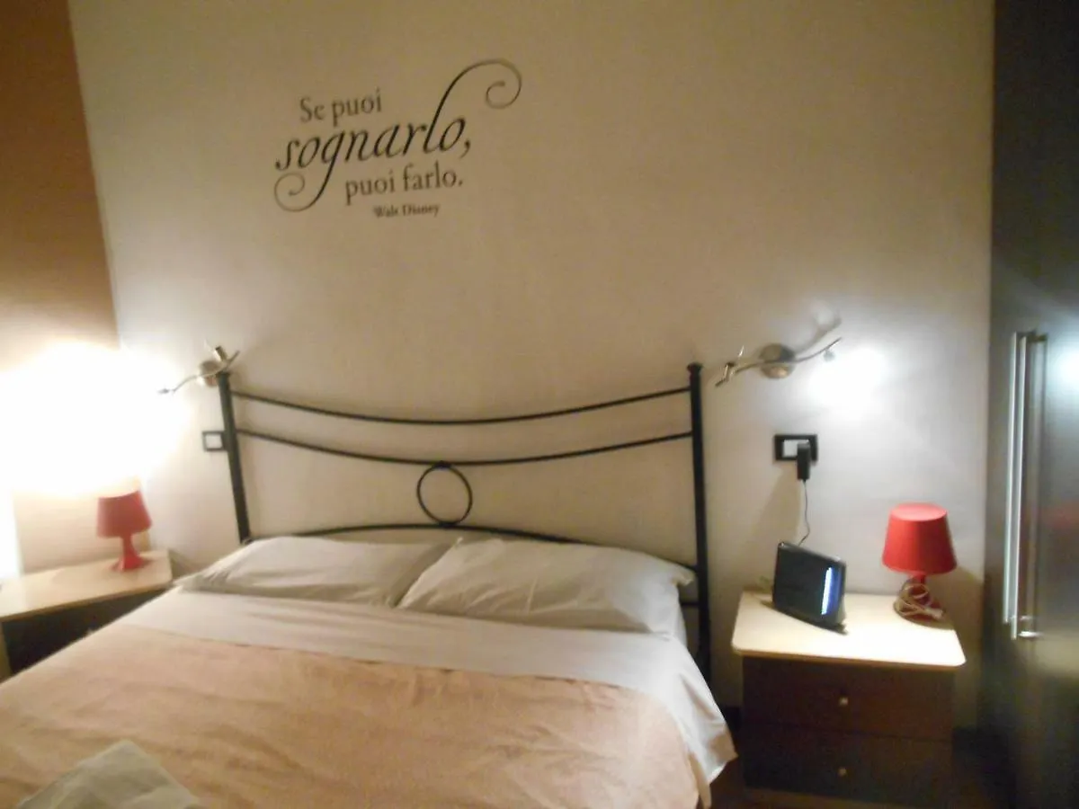 Casa Di Charlie Chaplin Hotel Milan