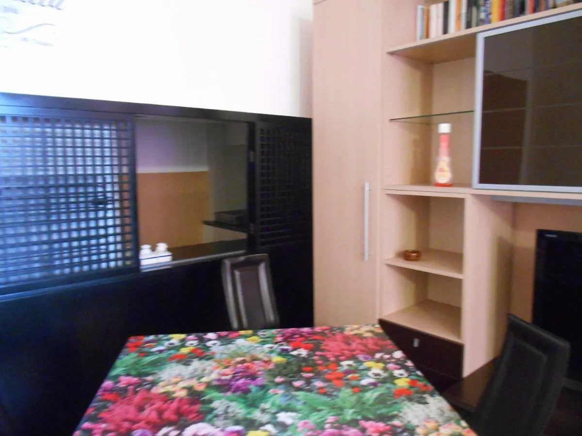 Casa Di Charlie Chaplin Hotel Milan Apartment